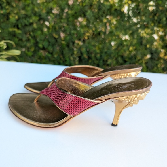 Gucci Pink Lizard Snakeskin Kitten Heel Sandals w/ Gold Studded - Picture 5 of 11